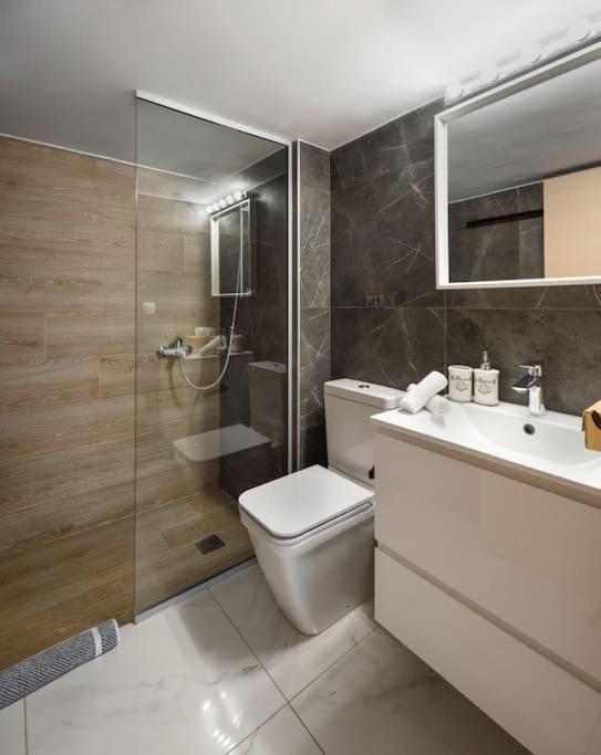 Twin Superior Suites เทสซาโลนิกิ ภายนอก รูปภาพ