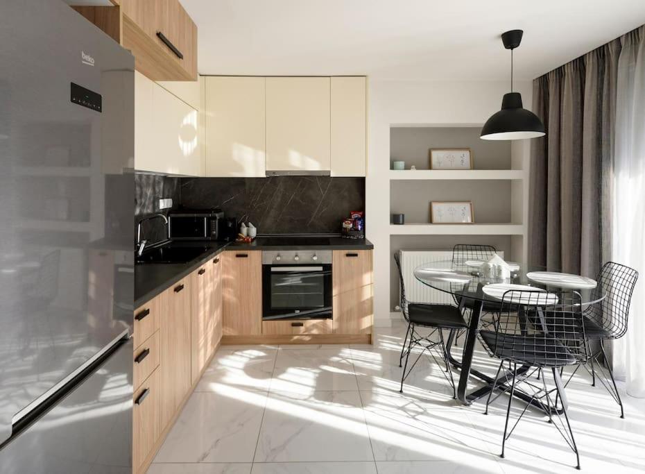 Twin Superior Suites เทสซาโลนิกิ ภายนอก รูปภาพ